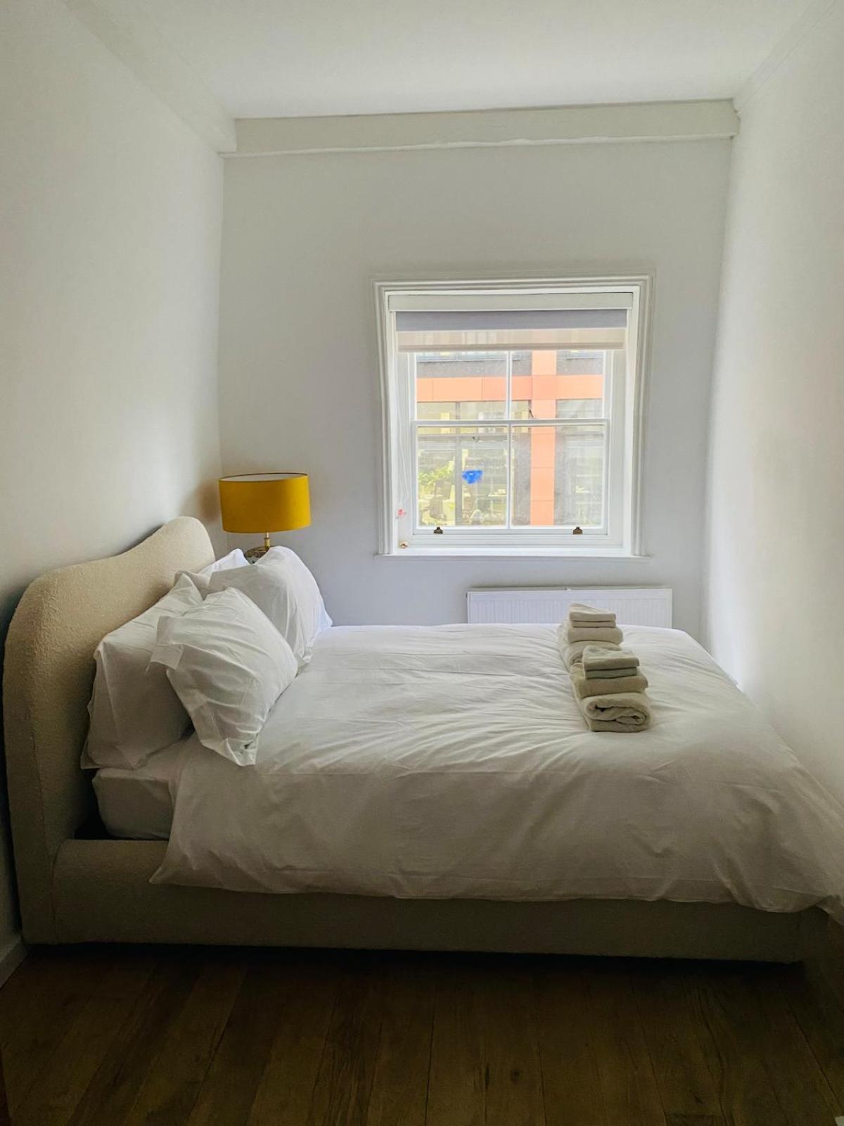 Mayfair - Two Bed, One Bath